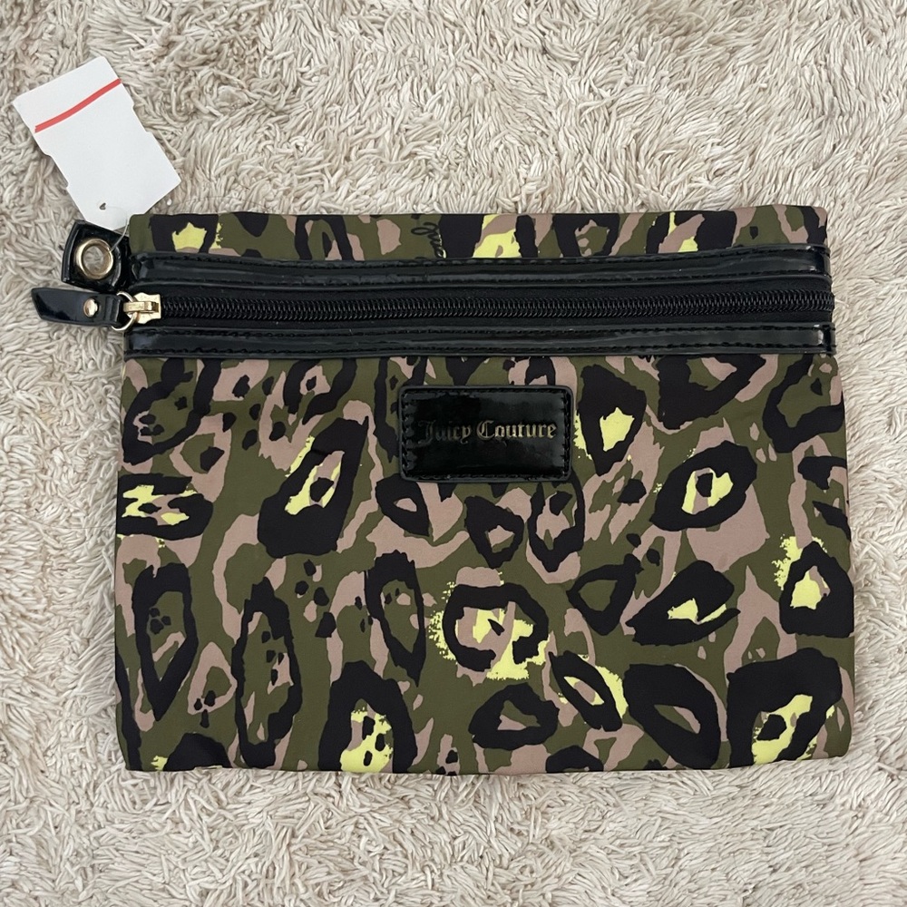Juicy Couture Pouch